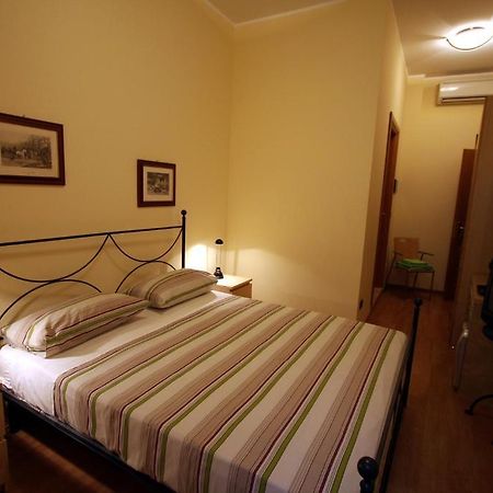 Bed And Breakfast Centrostorico Sarnico Eksteriør billede